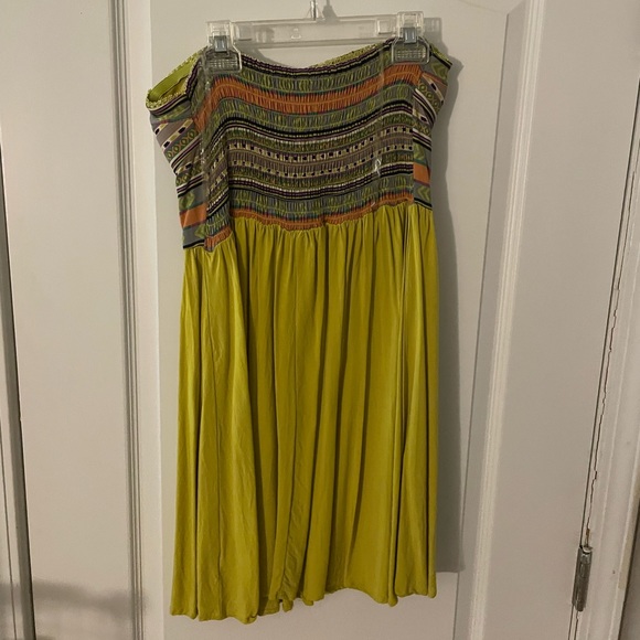 Womens 2 Tone Strapless Dress. Size M - Picture 2 of 4